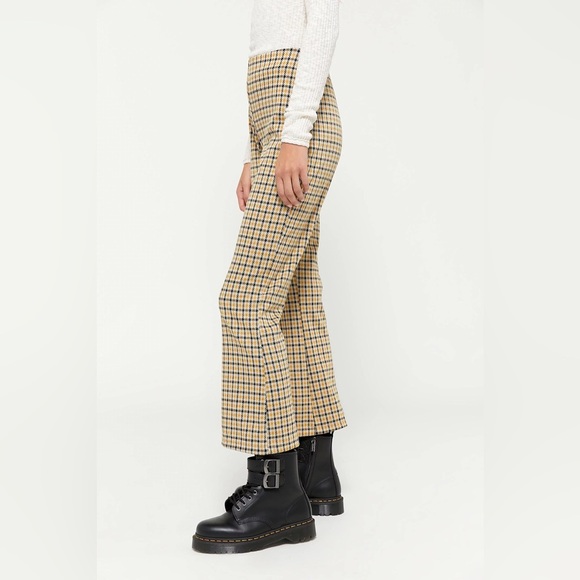 Urban Outfitters |Cara High-Waisted Kick Flare Pant Yellow Checkered Size Medium - Picture 1 of 12